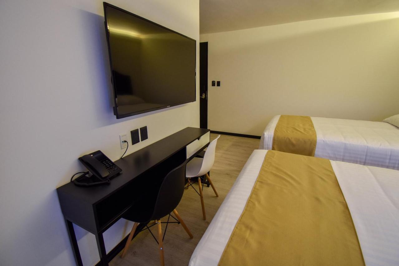 Hotel Tamara Puebla Bagian luar foto