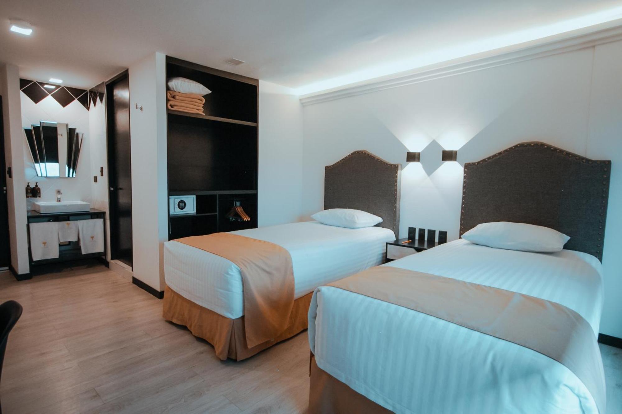 Hotel Tamara Puebla Bagian luar foto